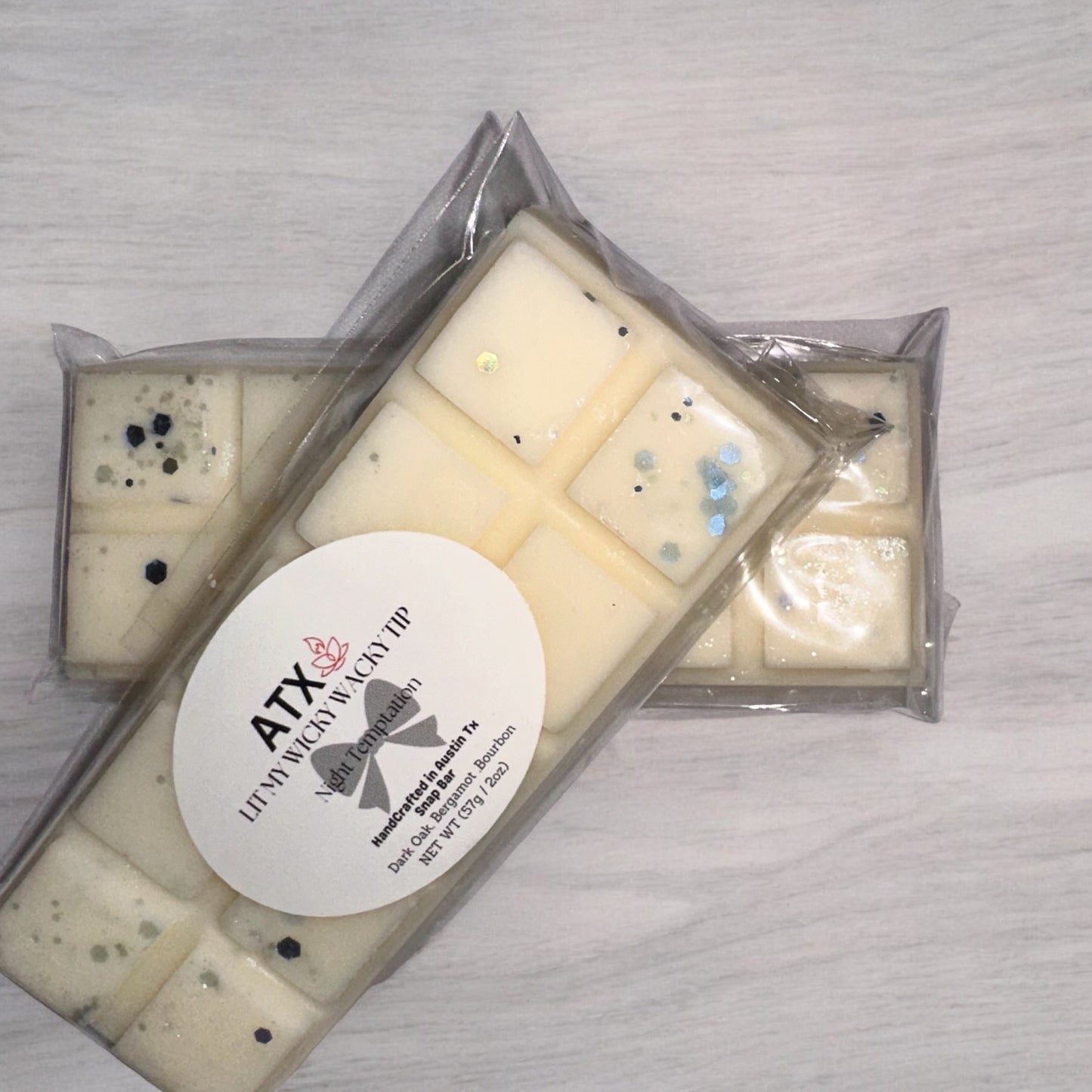 Night Temptation Snap Bar